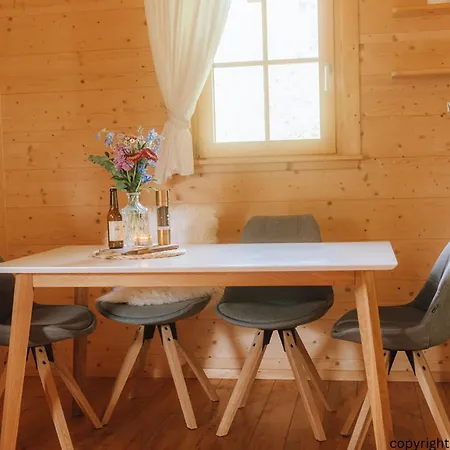 Paradieschen - Stilvolles Blockhaus Mit Kamin * Edlitz