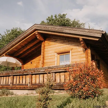 アパート Paradieschen - Stilvolles Blockhaus Mit Kamin