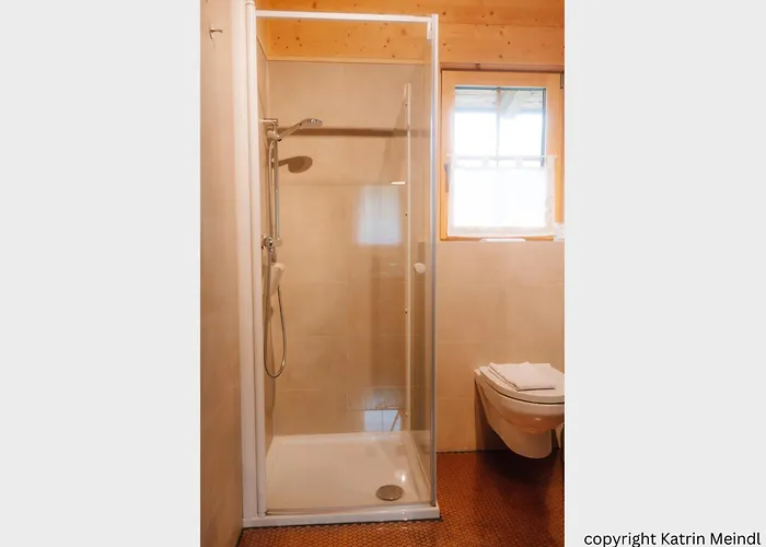 Paradieschen - Stilvolles Blockhaus Mit Kamin